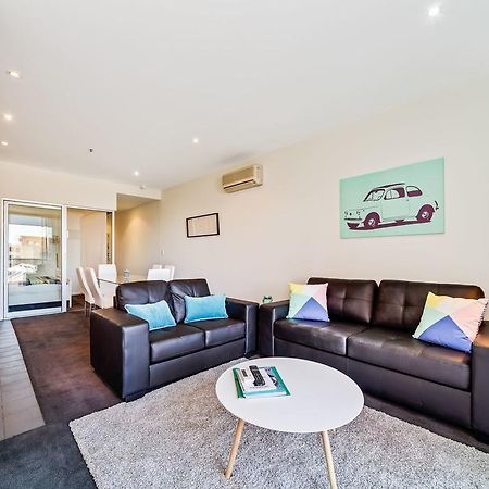 York Apartments أدليد المظهر الخارجي الصورة