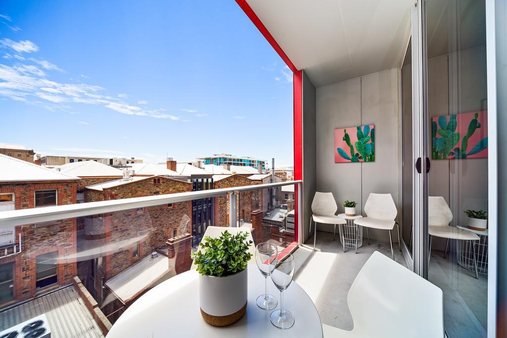 York Apartments أدليد المظهر الخارجي الصورة