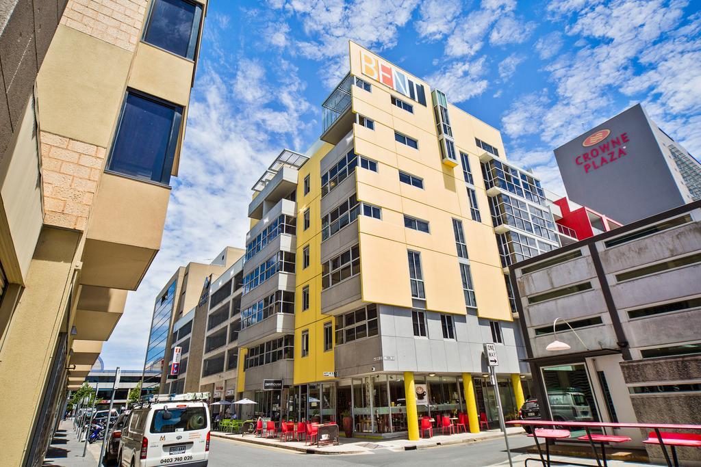 York Apartments أدليد المظهر الخارجي الصورة